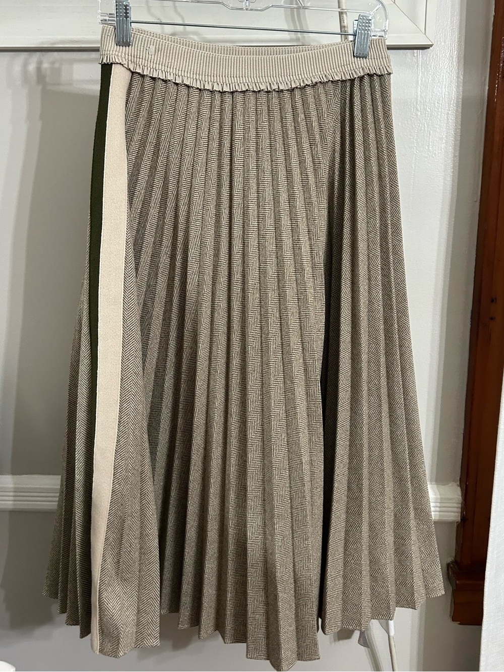 Pleated Beige Midi Skirt with Contrast Stripe